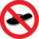 Este interzis să purtați papuci de plajă sau sandale 