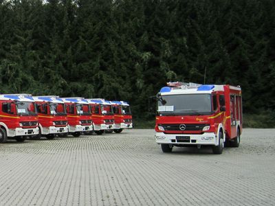 Transport von Feuerwehrautos auf eigener Achse